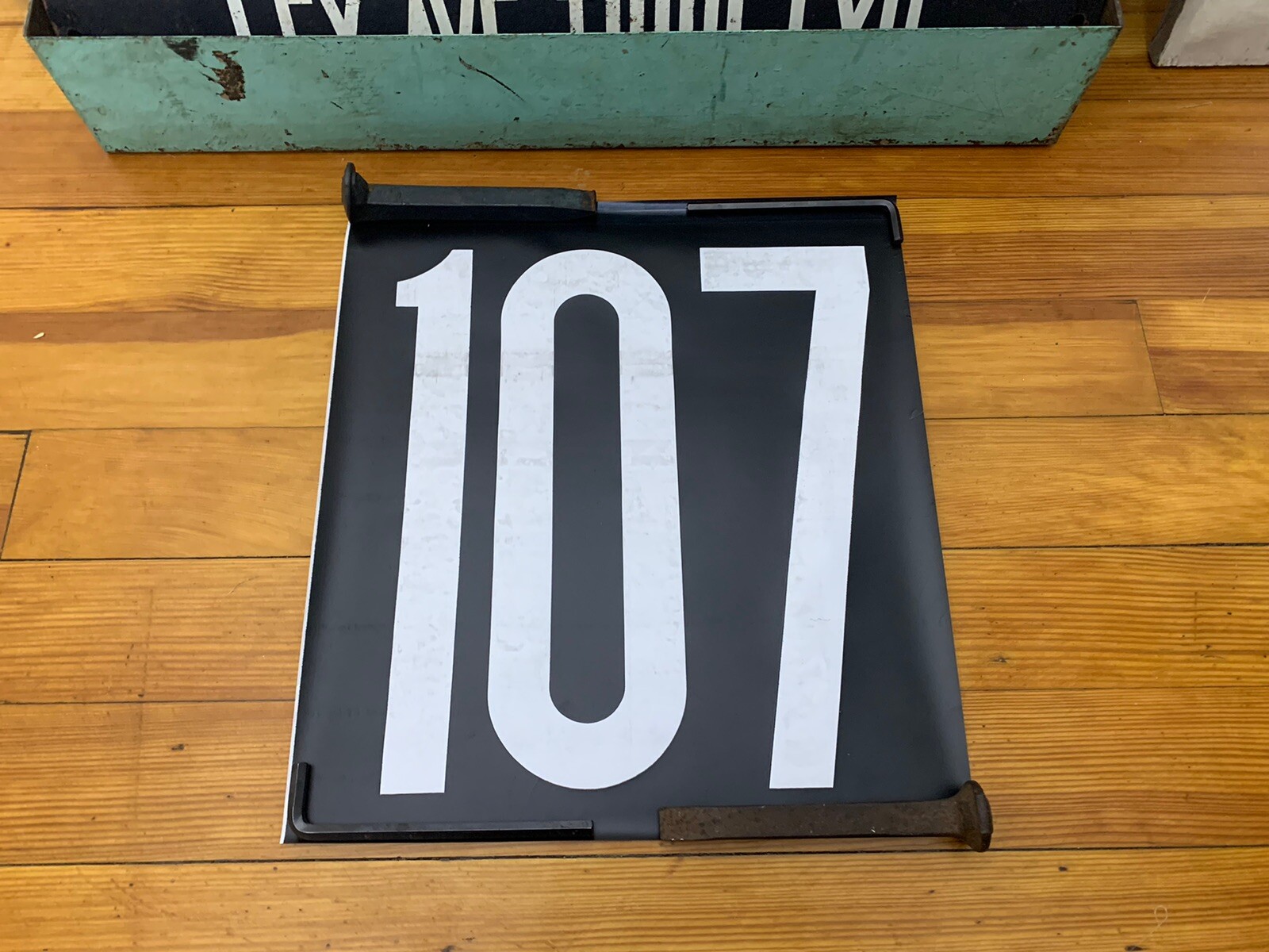 NY NYC BUS ROLL SIGN SECTION #107 MYLAR 16″ X 14″ COLLECTIBLE NY OLD HOME DECOR