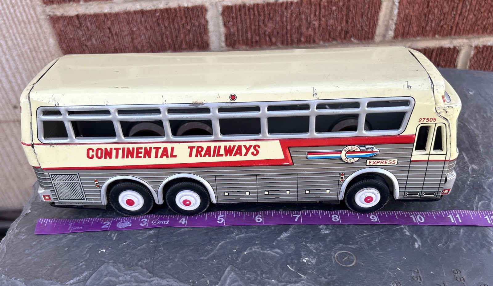 Vtg 1960s Continental Trailways Metal Friction 11 inch Bus Works Nice Condition