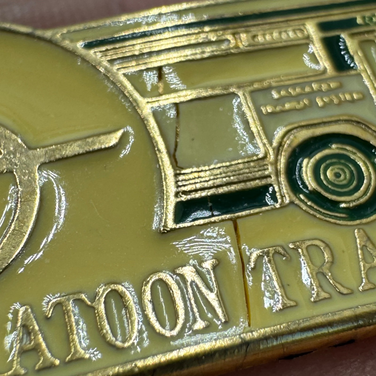 Vintage Saskatoon Transit Bus Logo Lapel Pin Yellow Gold Enamel Canada Souvenir
