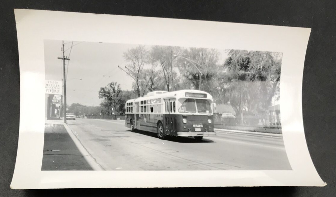 VTG Trackless Trolley Bus Chicago Transit Authority CTA #9640 Route 53 Photo